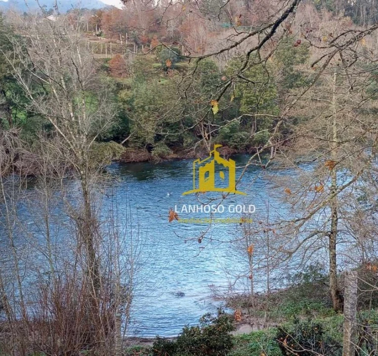 Terreno para Venda em Águas Santas e Moure Foto 5