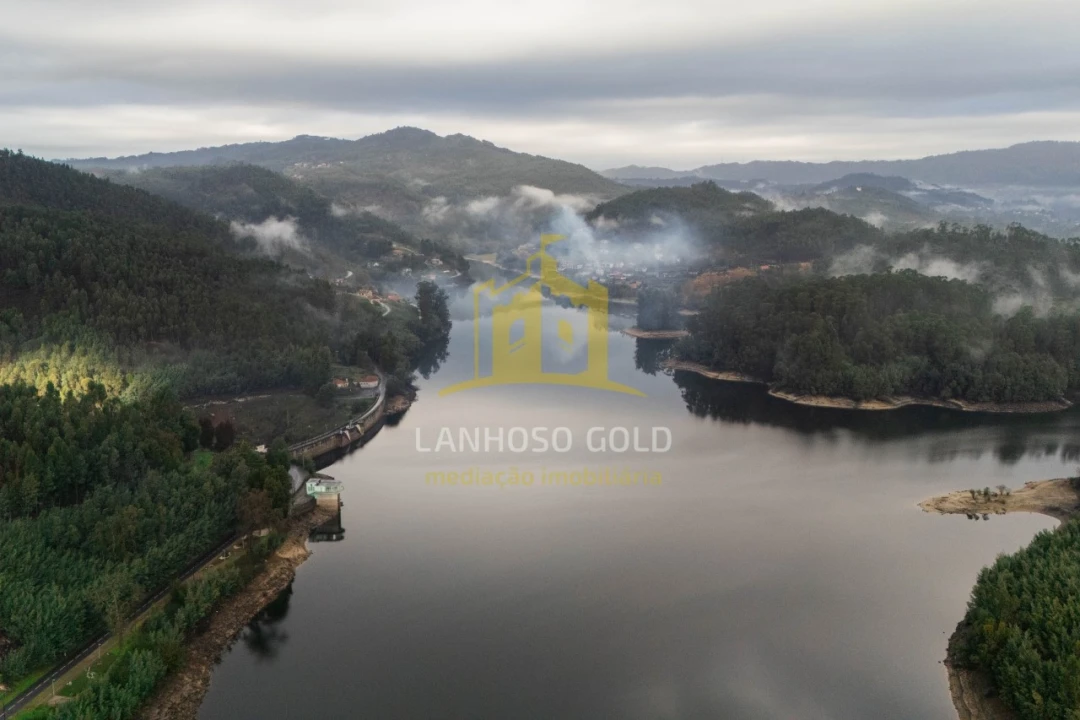 Moradia T5 para Venda em Guilhofrei Foto 29