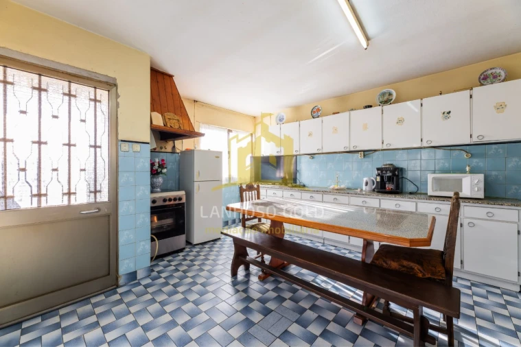 Moradia T5 para Venda em Guilhofrei Foto 8