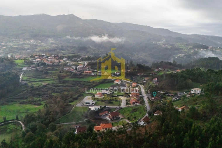 Moradia T5 para Venda em Guilhofrei Foto 26