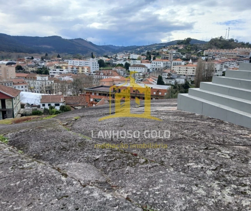 Terreno para Venda em Povoa de Lanhoso (N. Senhora do Amparo) Foto 6