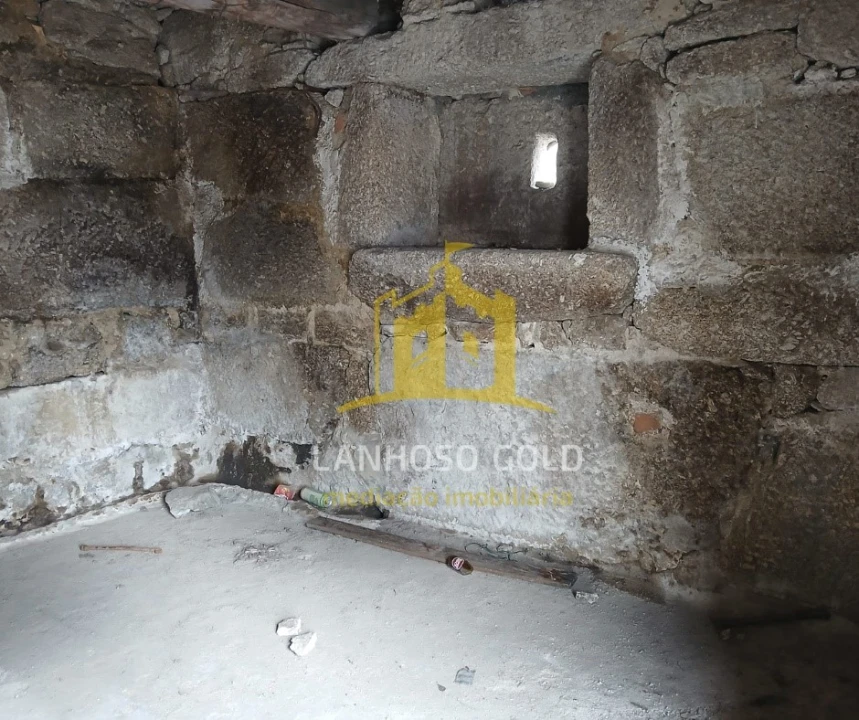 Terreno para Venda em Povoa de Lanhoso (N. Senhora do Amparo) Foto 11