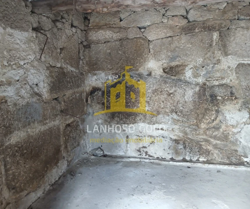 Terreno para Venda em Povoa de Lanhoso (N. Senhora do Amparo) Foto 12