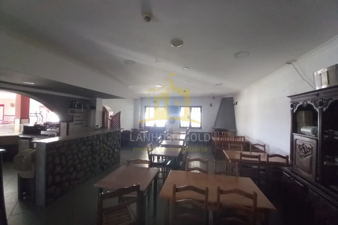 Negócio para Venda em Arcozelo Foto 6