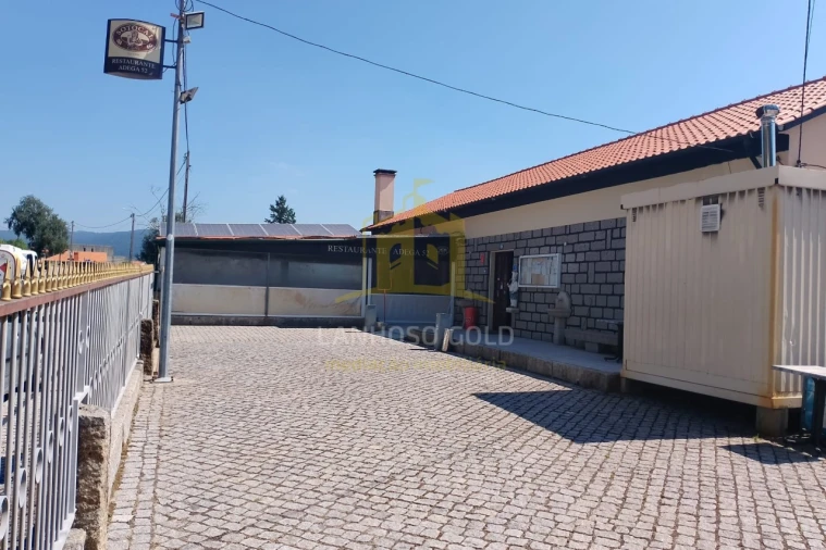 Negócio para Venda em Arcozelo