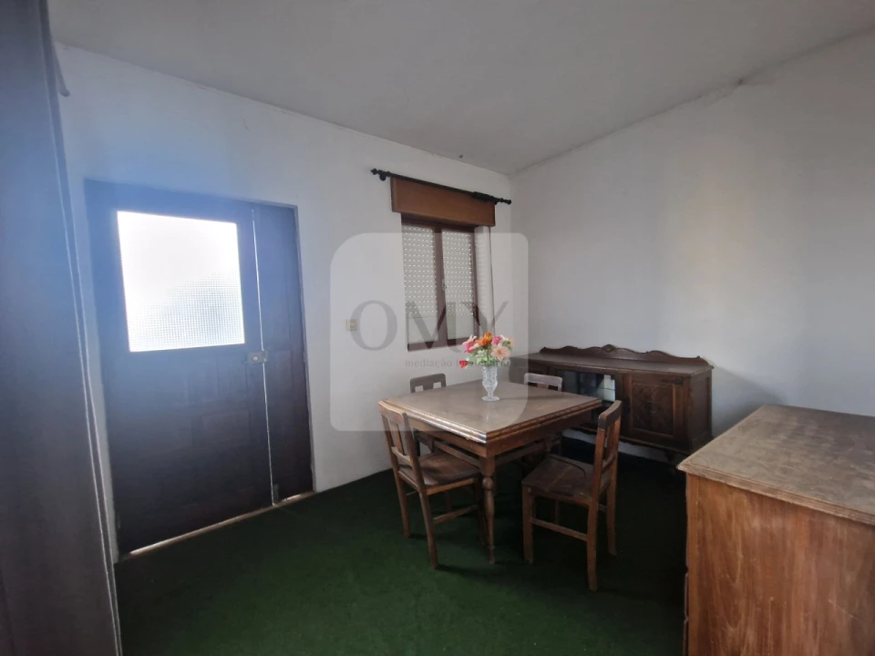 Moradia T2 para Venda em Parada de Cunhos Foto 4