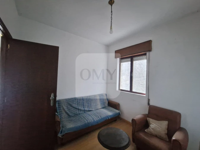 Moradia T2 para Venda em Parada de Cunhos Foto 6