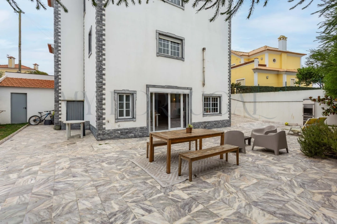 Moradia T4 para Venda em Santo Isidoro Foto 17