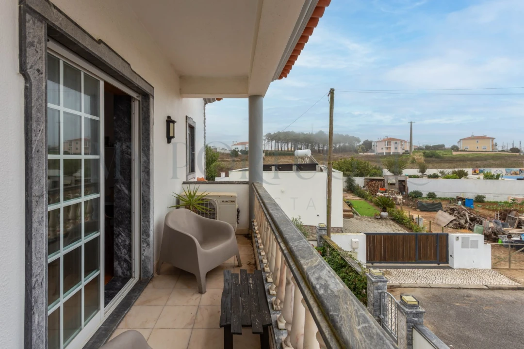 Moradia T4 para Venda em Santo Isidoro Foto 28