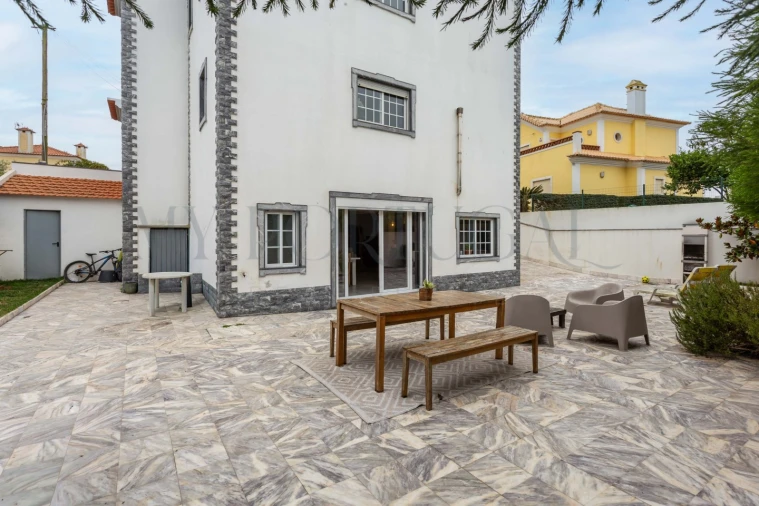 Moradia T4 para Venda em Santo Isidoro Foto 17