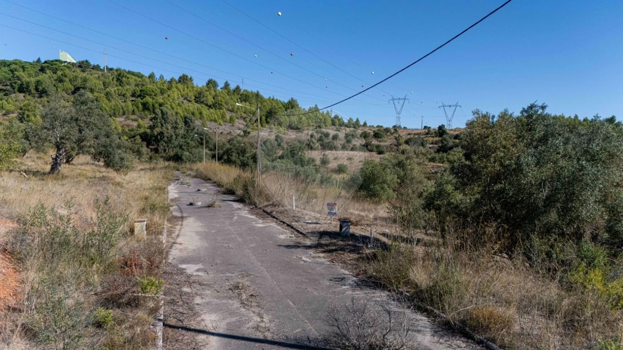 Terreno para Venda em Vialonga Foto 3