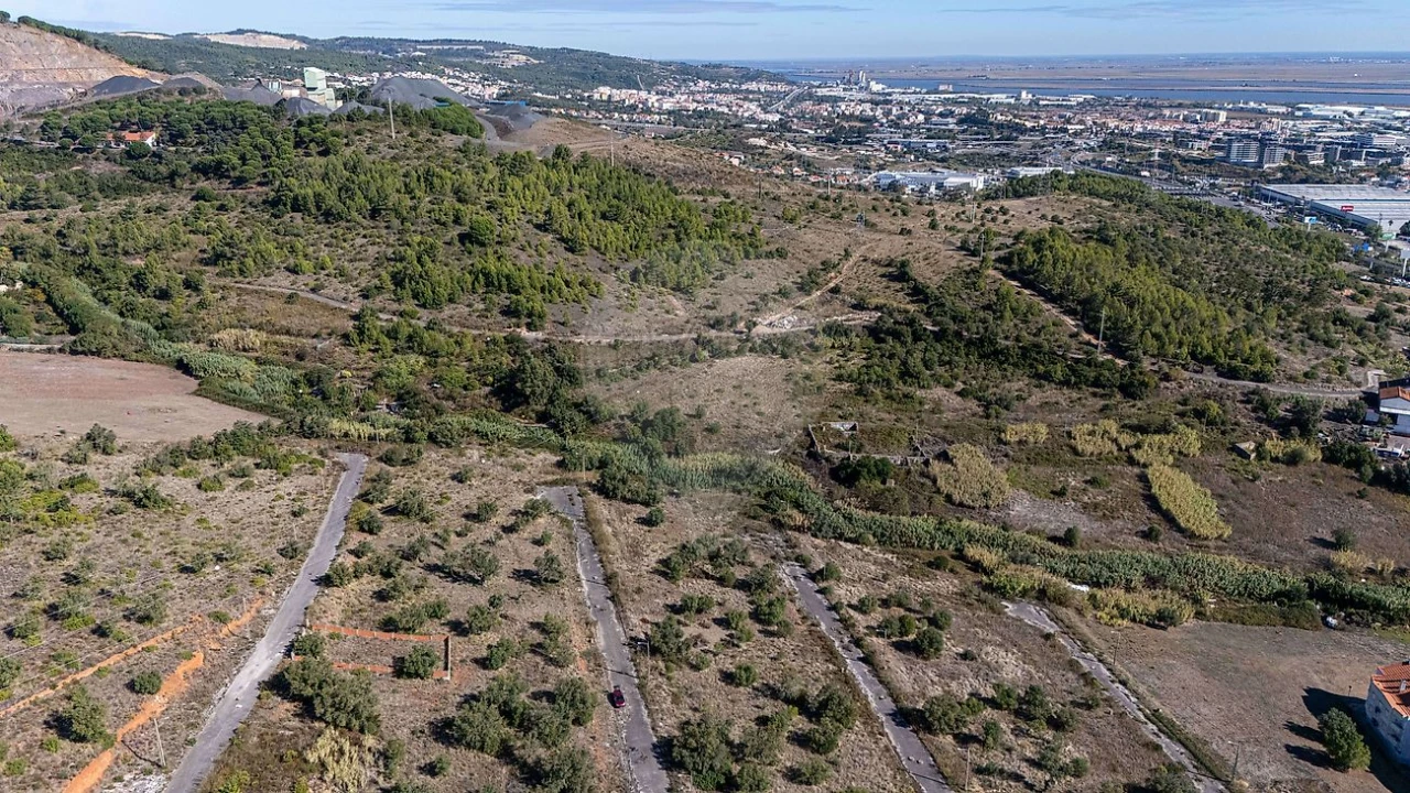 Terreno para Venda em Vialonga Foto 20