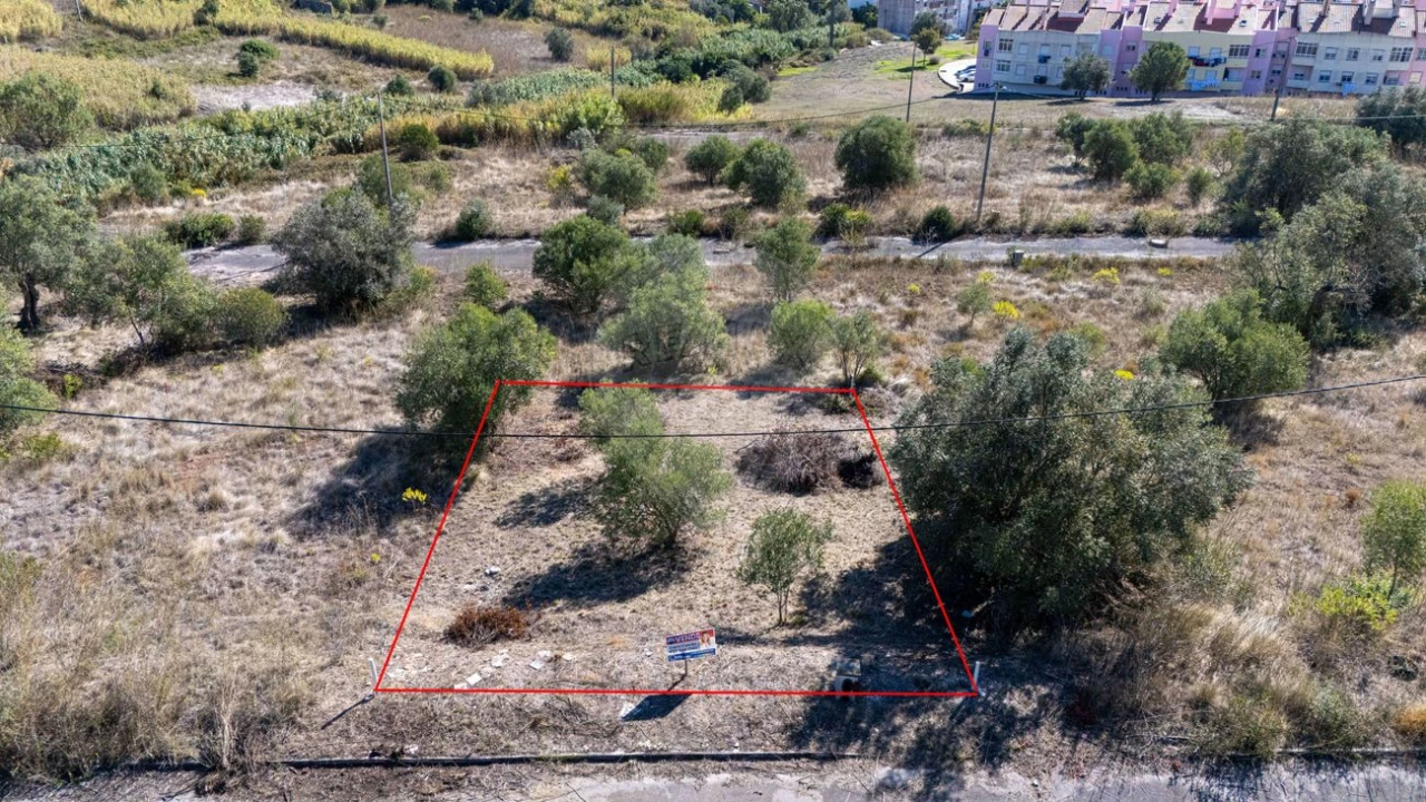 Terreno para Venda em Vialonga Foto 4