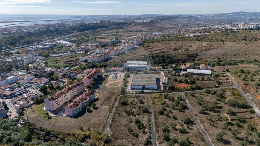 Terreno para Venda em Vialonga Foto 13