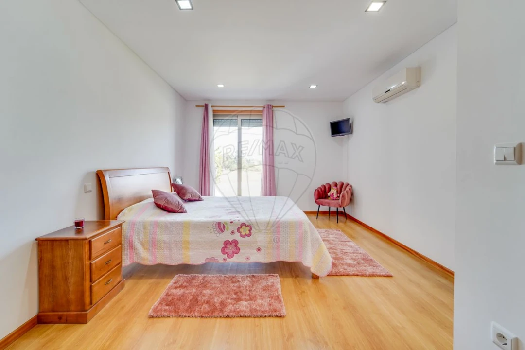 Moradia T3 para Venda em São Lourenço do Bairro Foto 16