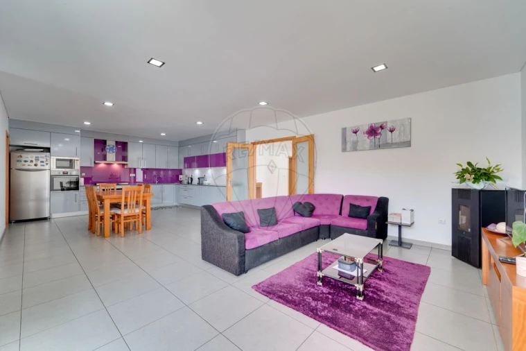 Moradia T3 para Venda em São Lourenço do Bairro Foto 30