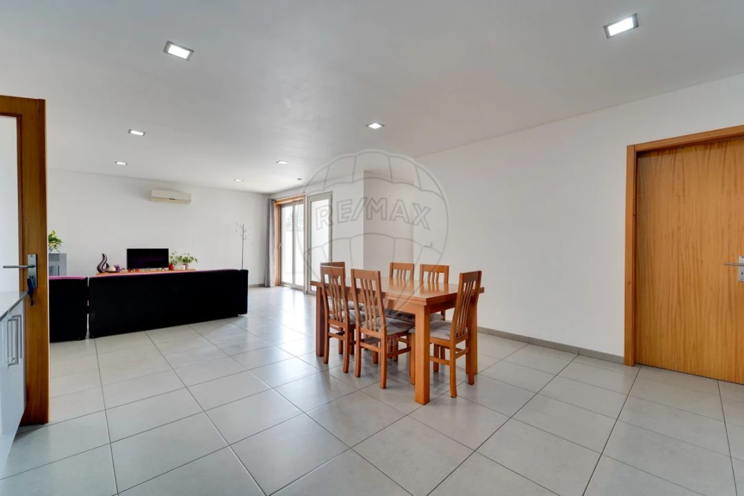 Moradia T3 para Venda em São Lourenço do Bairro Foto 18