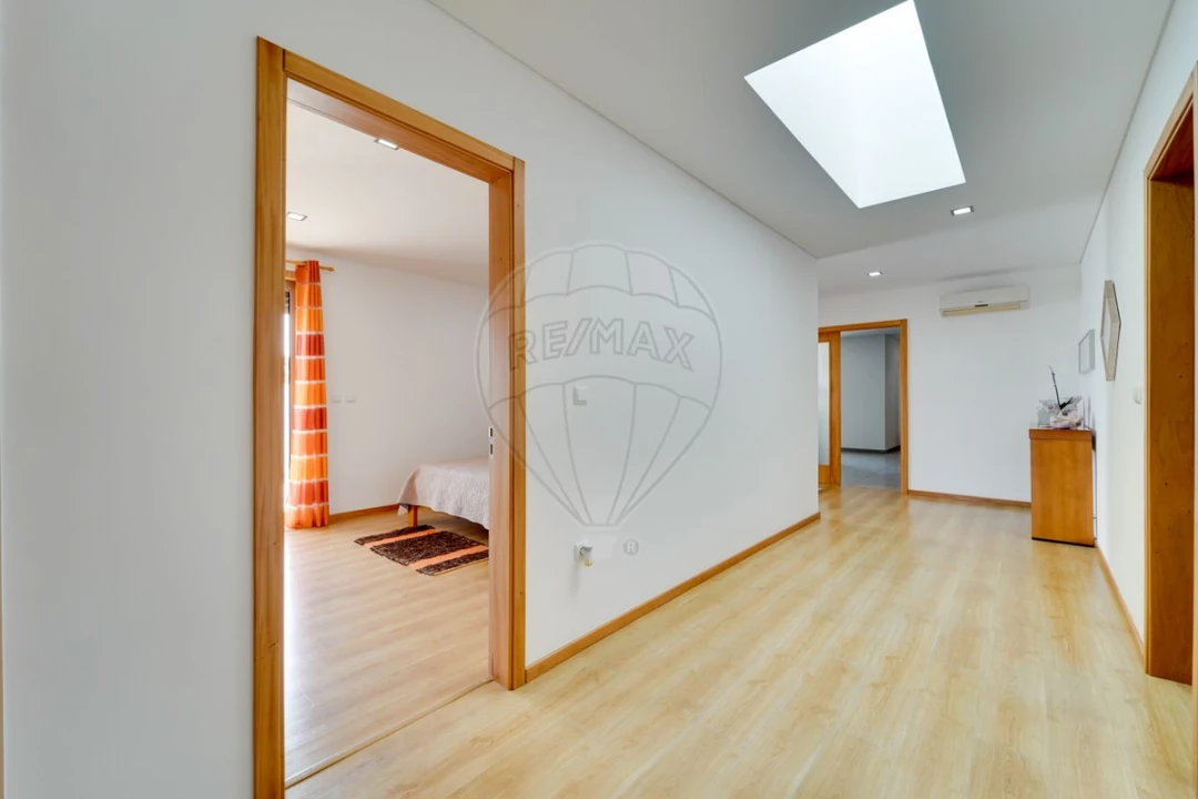 Moradia T3 para Venda em São Lourenço do Bairro Foto 19