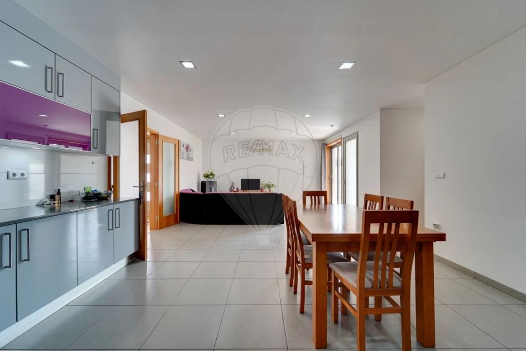 Moradia T3 para Venda em São Lourenço do Bairro Foto 8