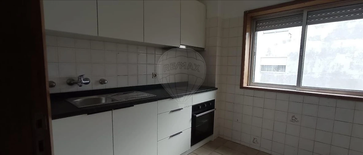 Apartamento T3 para Venda em Rio Tinto Foto 4