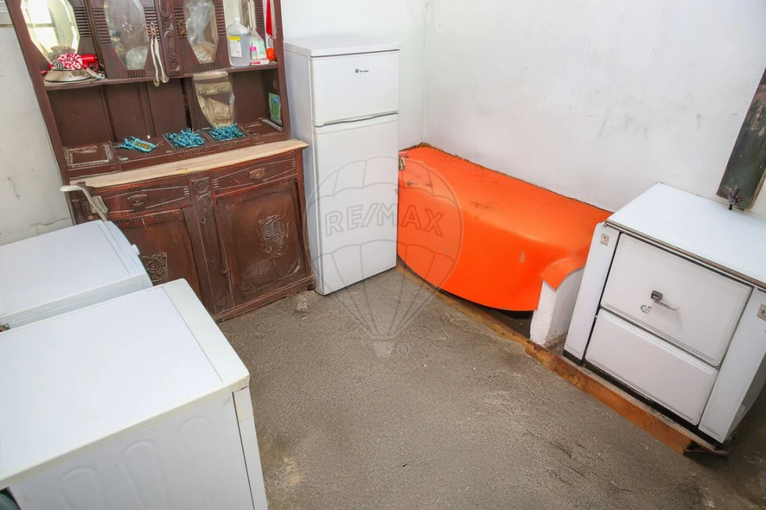 Moradia T3 para Venda em Vale do Paraiso Foto 30