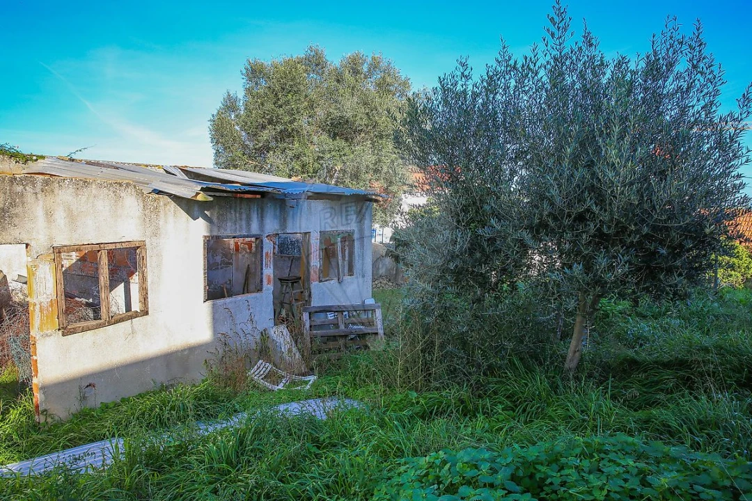 Moradia T3 para Venda em Vale do Paraiso Foto 47