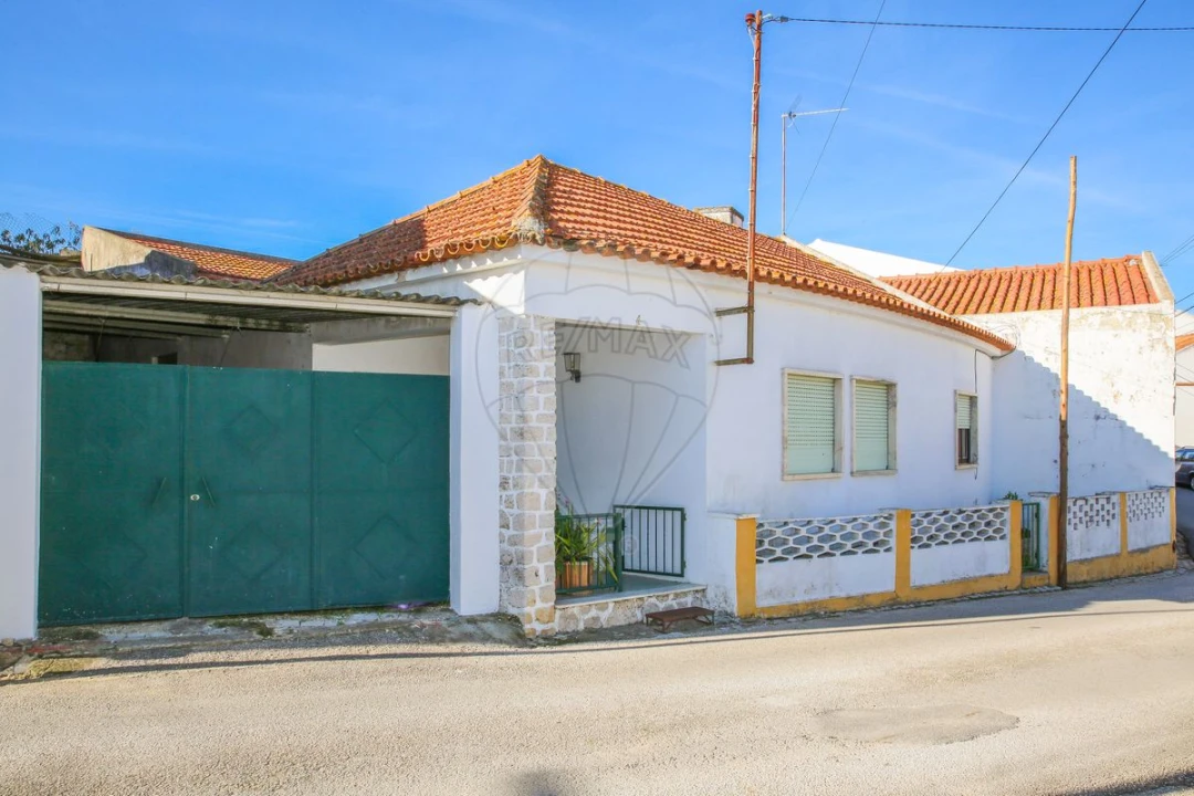 Moradia T3 para Venda em Vale do Paraiso Foto 2