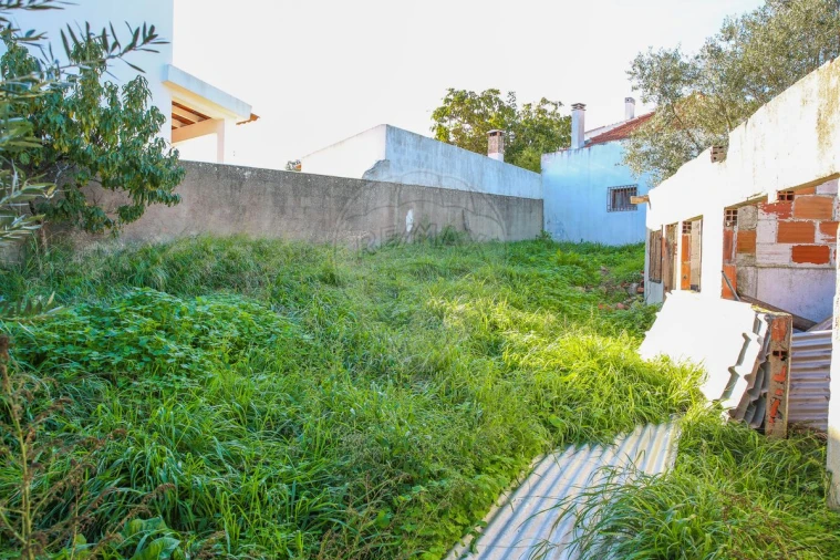 Moradia T3 para Venda em Vale do Paraiso Foto 39