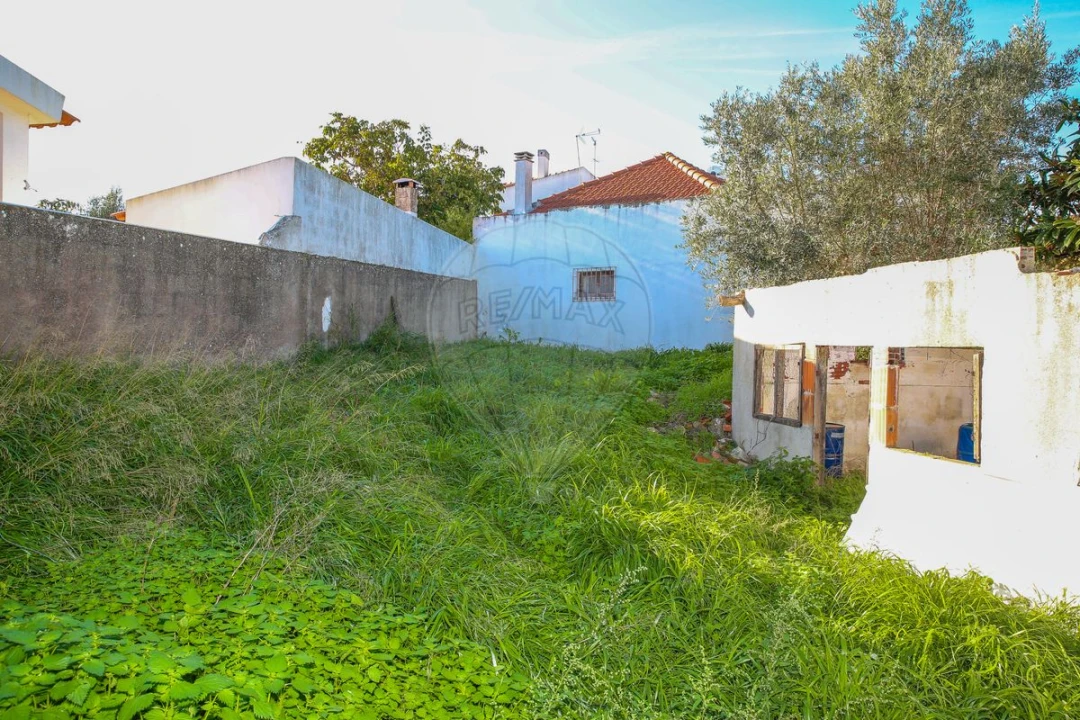 Moradia T3 para Venda em Vale do Paraiso Foto 40