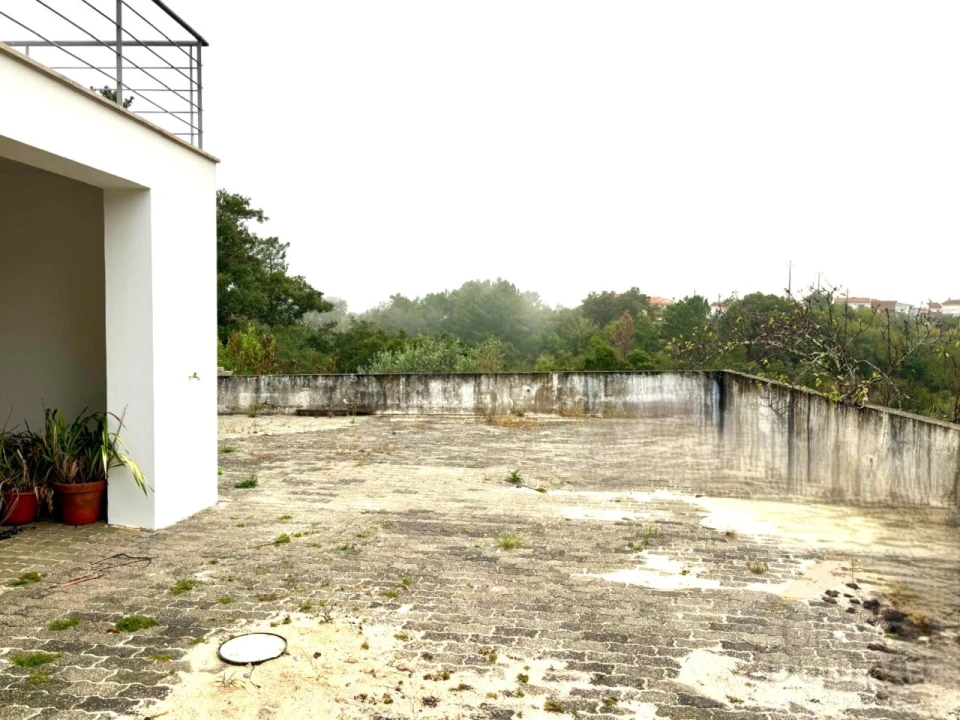 Moradia T4 para Venda em Eiras e São Paulo de Frades Foto 6