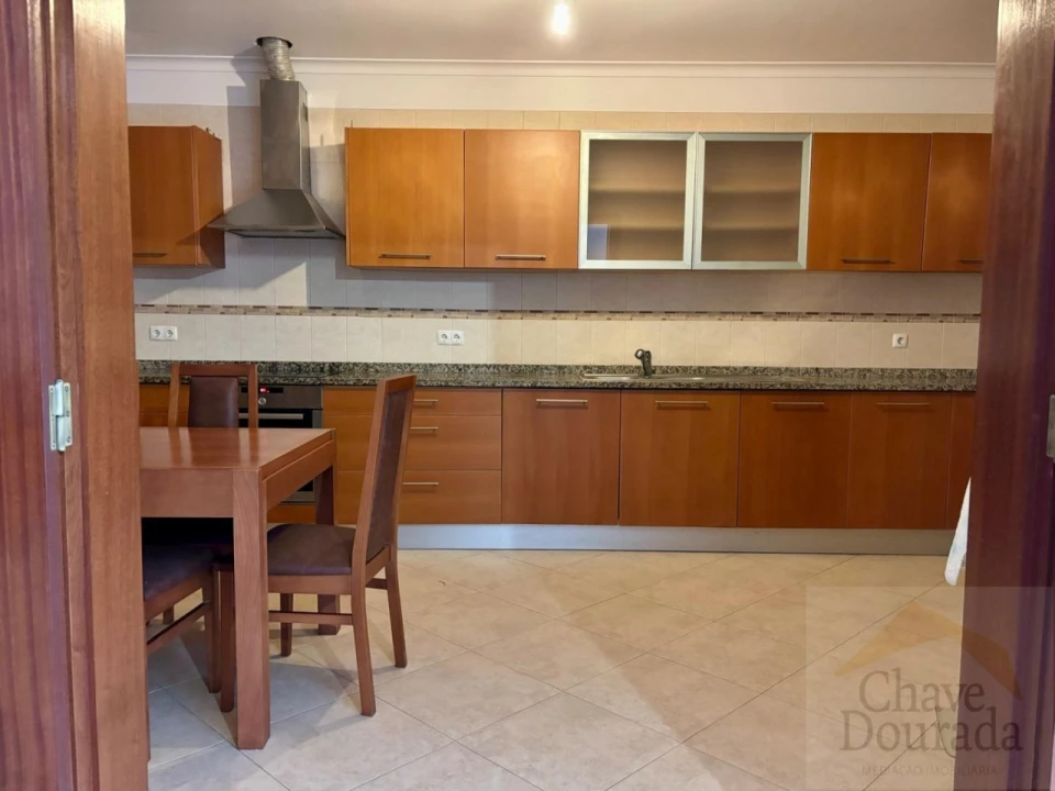 Moradia T4 para Venda em Eiras e São Paulo de Frades Foto 15