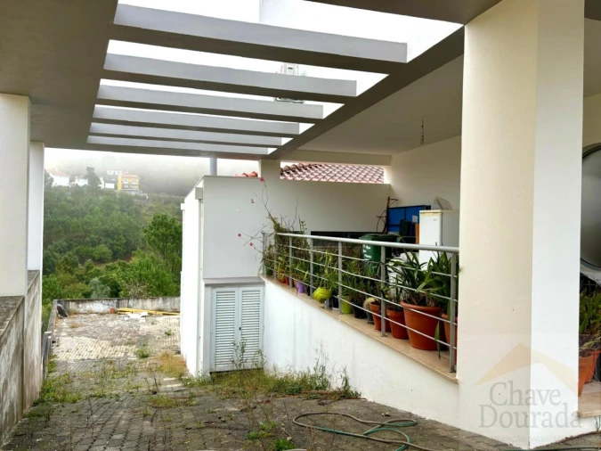 Moradia T4 para Venda em Eiras e São Paulo de Frades Foto 4