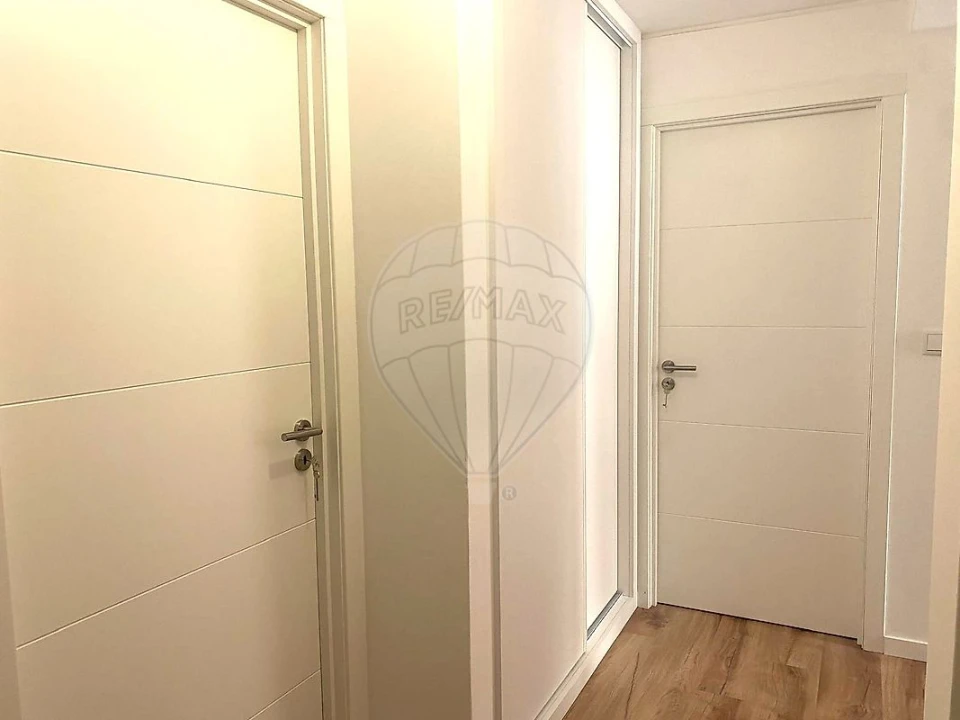 Apartamento T3 para Arrendamento em Santa Marinha e São Pedro da Afurada Foto 13