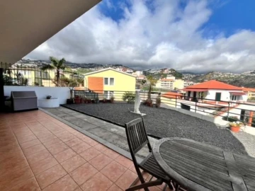 Apartamento T3 para Venda em Camara de Lobos