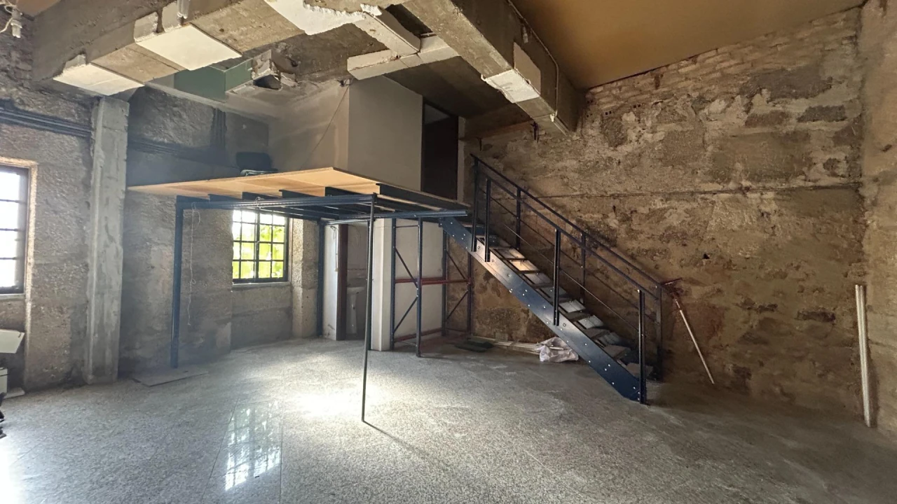 Escritório para Arrendamento em Viseu Foto 10