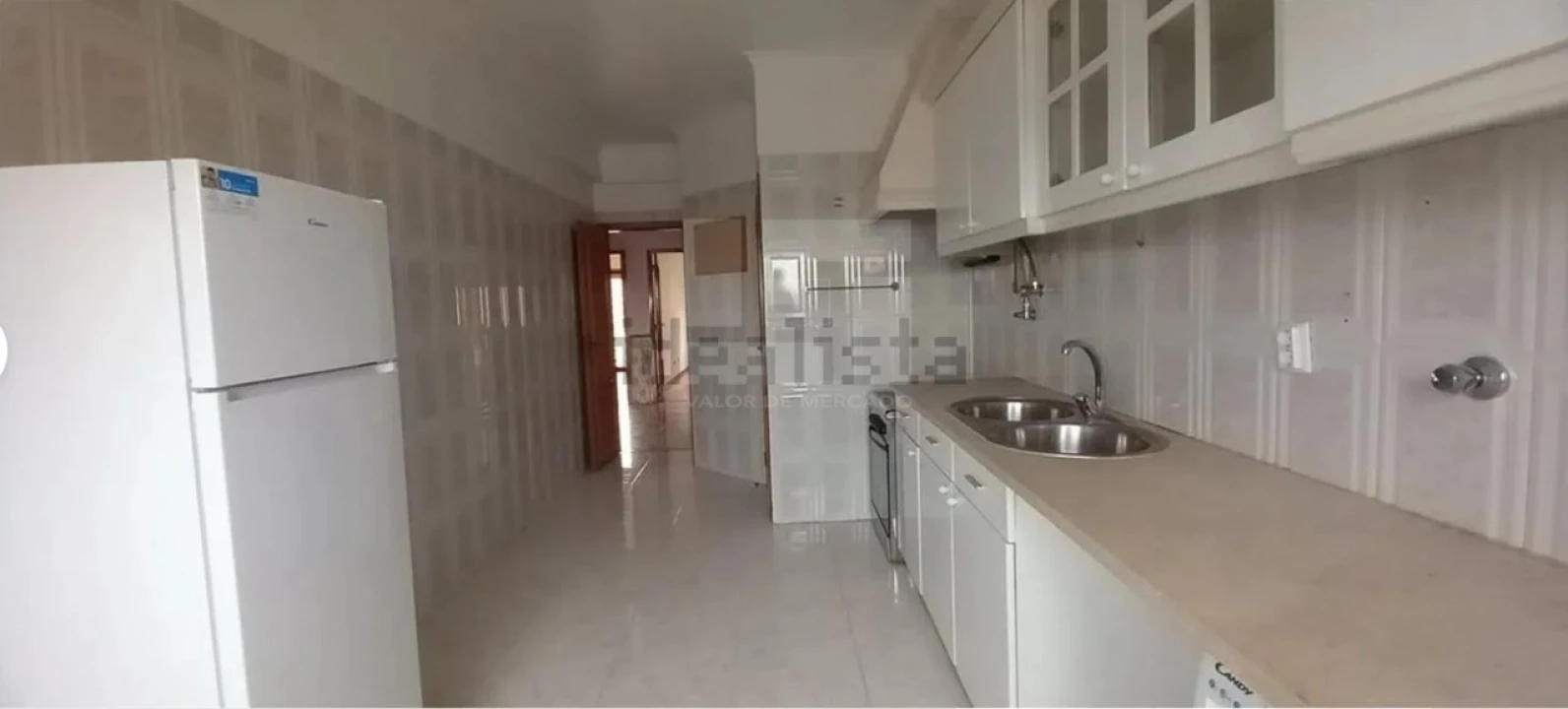 Apartamento T2 para Venda em Encosta do Sol Foto 2