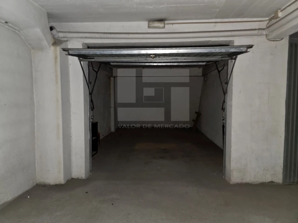 Apartamento T2 para Venda em Encosta do Sol Foto 16