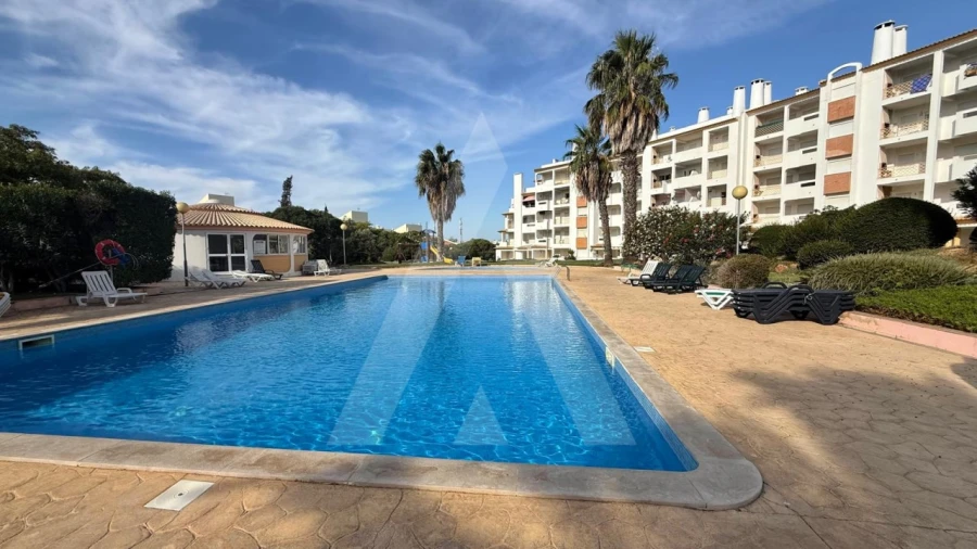 Apartamento T2 para Arrendamento em Albufeira e Olhos de Água Foto 1
