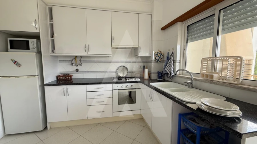 Apartamento T2 para Arrendamento em Albufeira e Olhos de Água Foto 9