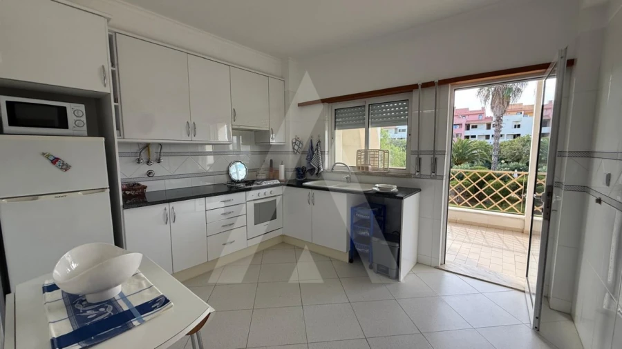 Apartamento T2 para Arrendamento em Albufeira e Olhos de Água Foto 25