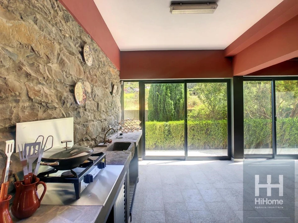 Moradia T2 para Venda em Achadas da Cruz Foto 3