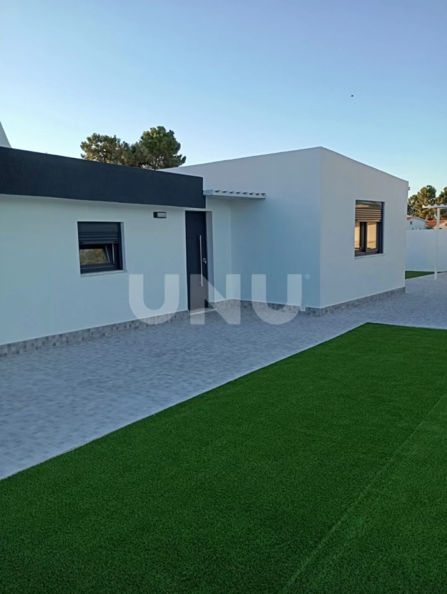 Moradia T3 para Venda em Fernao Ferro Foto 26