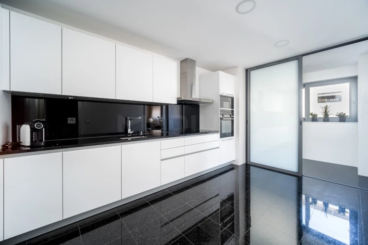 Apartamento T4 para Venda em Antas e Abade de Vermoim Foto 7