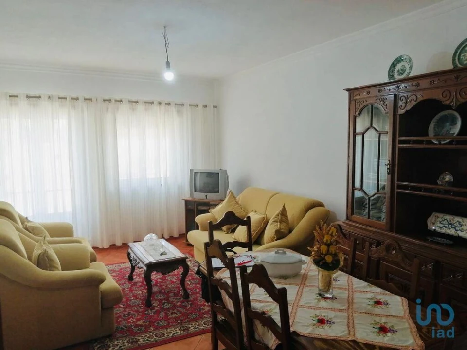 Moradia T3 para Venda em Lombo Foto 5