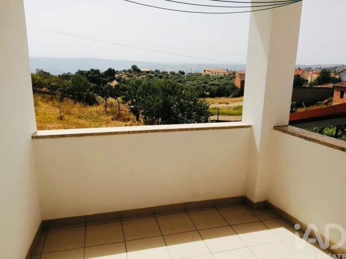 Moradia T3 para Venda em Lombo Foto 18