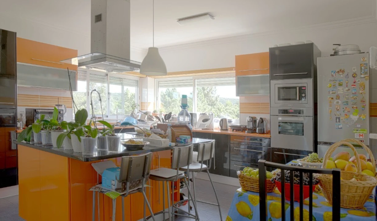 Moradia T4 para Venda em São João Baptista e Santa Maria dos Olivais Foto 11