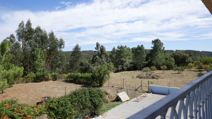 Moradia T4 para Venda em São João Baptista e Santa Maria dos Olivais Foto 8