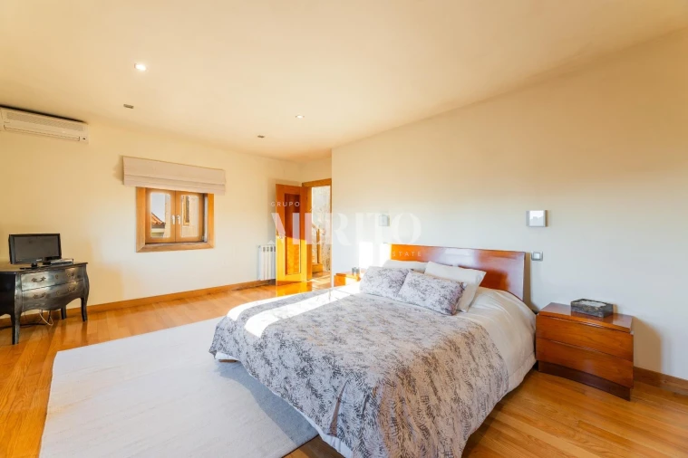 Moradia T3 para Venda em Airo Foto 16