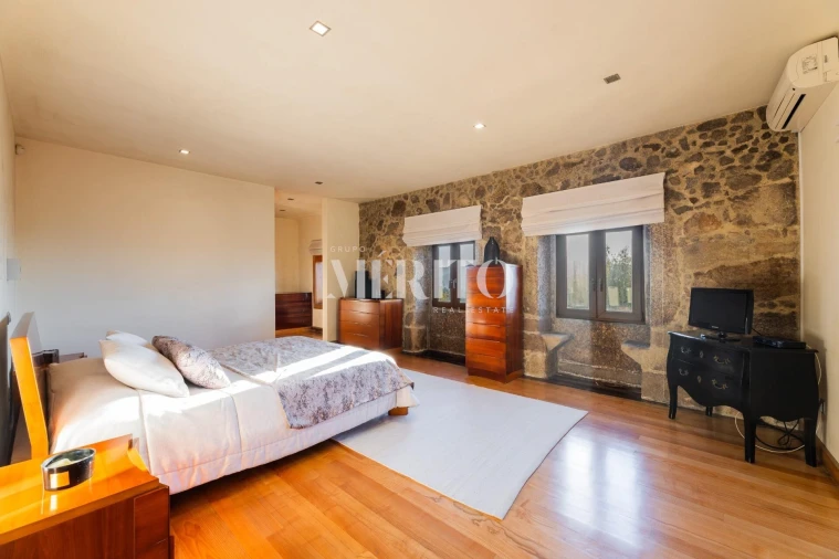 Moradia T3 para Venda em Airo Foto 13