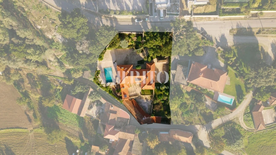 Moradia T3 para Venda em Airo Foto 47